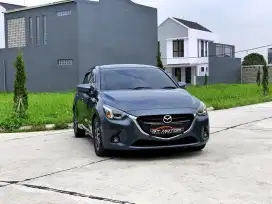 Mazda 2 R Skyactive AT 2016