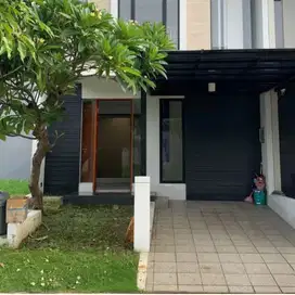 Dijual murah ! Rumah di Northwest Citraland
