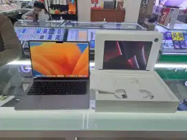 Macbook Pro M2 Max 32GB/1TB SSD Gray IBOX ON  Mulus Like New Nego