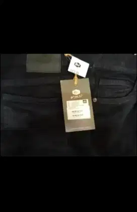 CELANA USED HITAM PEKAT UKURAN 40 NEGO SAMPAI JADI