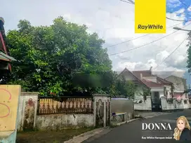 Rumah Luas Lokasi strategis di Jatikramat, Pondok Gede