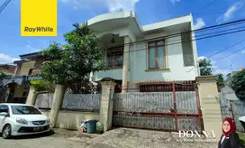 Dijual Cepat Rumah Mewah 2 Lantai Di Komplek Raya Housing, Pondok Gede