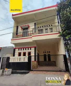 DIJUAL CEPAT Rumah Bagus Rapi 2 Lantai di Wisma Asri 2, Bekasi