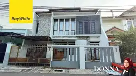Rumah 2 Lantai di Rawamangun, Jakarta Timur