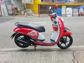 HONDA SCOOPY 2017