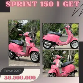 Piaggio Vespa SPRINT 150 IGET Th 2017 WARNA MERAH MUDA PERFECT CONDITI