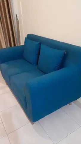 Dijual cepat sofa biru cantik comfi