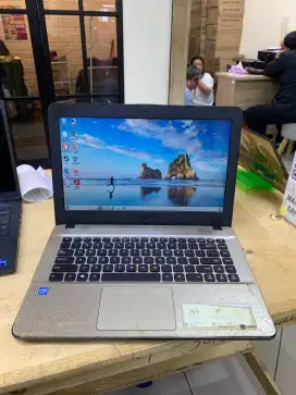 Laptop Asus x441m murah