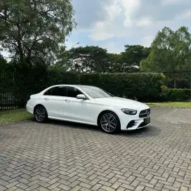 Mercedes Benz E300 AMG W213 2023