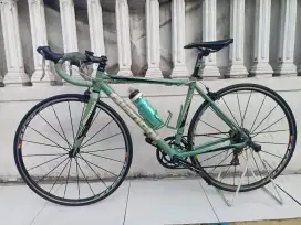 Road bike sepeda balap BIANCHI