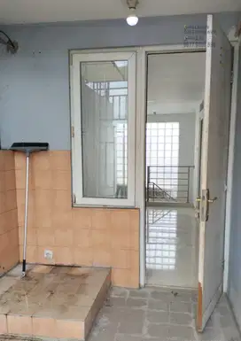 Dijual Rumah Green Court Boulevard Cengkareng Hoek