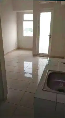 Jual apt springlake summarecon bekasi