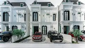 Rumah Baru Siap Bangun di Macan Kumbang Model American Classic