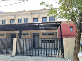 Rumah Baru Sektor 7A Gading Serpong, Hoek, Dekat SMS
