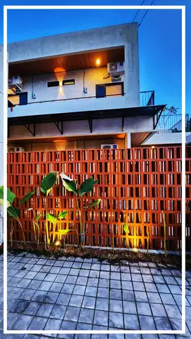 DIJUAL KOST KARAWANG BANGUNAN BARU 19 KAMAR (FURNISH)