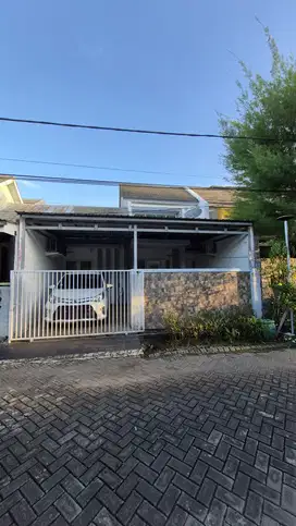 Grand semanggi residence Minimalis modern, siap huni, bebas banjir