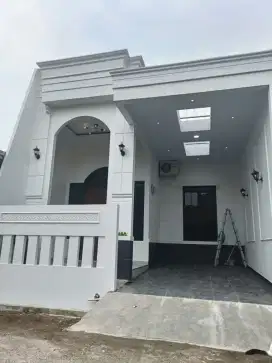 Di jual rumah siap huni diperumahan citra indah city