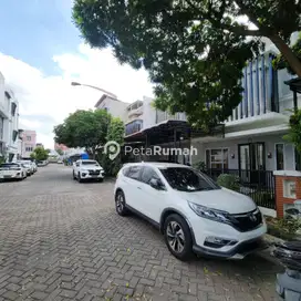 DIJUAL VILLA JALAN SELAMET KETAREN KOMPLEK MUTIARA PALACE (Darwin)