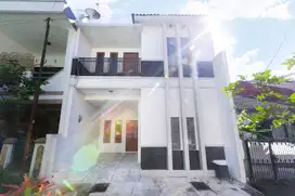 Rumah 2 Lt Strategis 15 Menit ke Stasiun Depok Lama Siap Huni J-21131