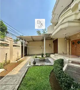Rumah Kebayoran Baru. LT.334/LB.365. 2Lt. SHM. 4BR. Harga 16M,TERMURAH