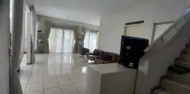 Rumah di Kota Baru Parahyangan, Asri Siap Huni Tatar Naganingrum