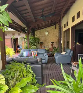 VILLA DI KAWASAN ELITE NUSADUA BALI