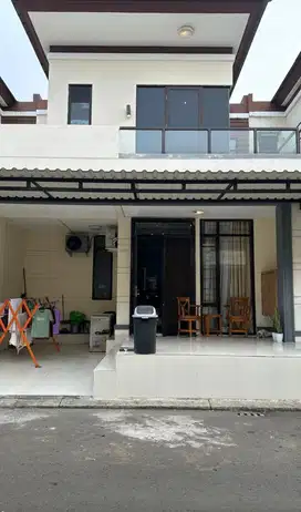 Rumah 2 Lantai Siap Huni di Lavon Swan City Tangerang