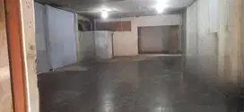 Di sewakan Gudang tengah kota doubel