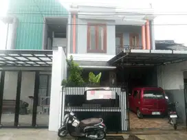 Rumah Bagus Strategis area Manahan Banjarsari  Solo