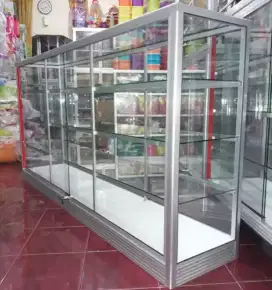 Di Jual Etalase Panjang (2Mx1M) Kondisi Baru