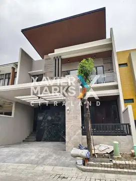 Rumah Bangunan Baru Minimalis di Citraland South Emerald Mansion