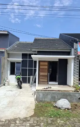 Jual rumah siap huni di perumahan bumi sakinah bojong gede
