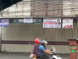 Dijual showroom mobil