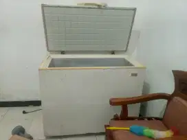 Freezer box elektrolux