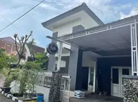 Rumah dekat Kalibanteng di Jl. Puspogiwang Dalam, Gisikdrono