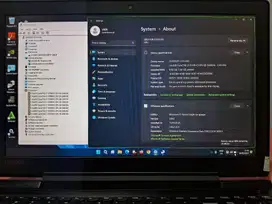 LENOVO Core i7 8CPU 8GB SSD Dual VGA W11 ORI FHD 15.6in GRSI