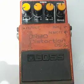Efek gitar distorsi boss ds 2 bukan bass ampli updown headle