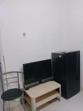 Disewakan 2br apartement bassuracity murah mewah