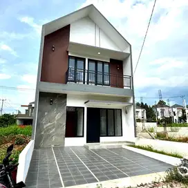 Dijual Rumah Murah 2 Lntai Gerbang Perumahannya Nmpl Jl Raya CILODONG