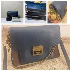 Tas selempang givenchy gv3 limited edition authen