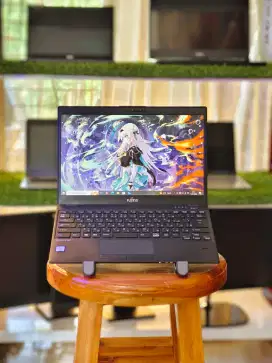 Laptop slim mulus no minus Fujitsu u939