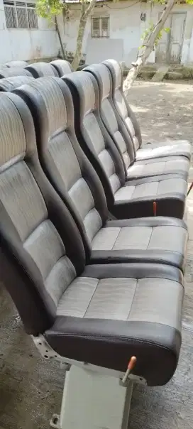 Jok big bus bus besar
