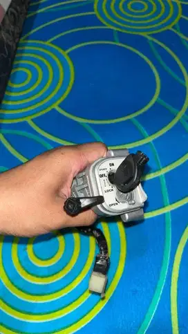 KUNCI KONTAK VARIO 125 KZR