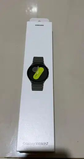 Samsung Smart Watch 7 - 44mm