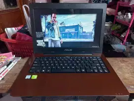 ASUS X456UR i5 NVIDIA RAM 12 GB SSD+HDD FULLGAMING