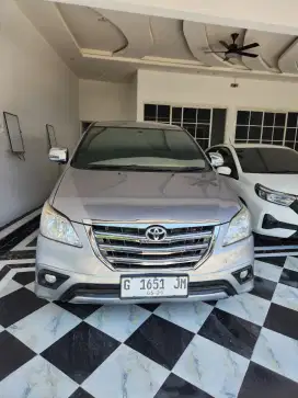 Innova G matic bensin