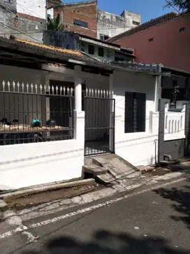 Rumah sulfat selatan blimbing kota malang