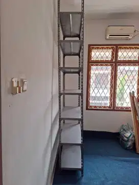 Rak Besi Bekas Kantor Rak Besi Gudang Tinggi 2 Meter an Jual Cepat