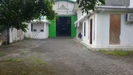 DIJUAL GUDANG BEKAS PABRIK PLASTIK MENGANTI GRESIK