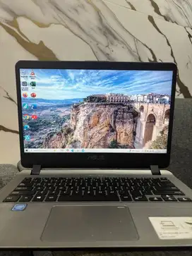 Laptop Asus A047M fullset (second). 2 jutaan normal dan bergaransi